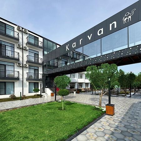Karvan Hotel-Sanatorium Naftalan Extérieur photo